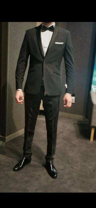 Garnitur smokingowy