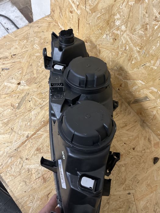 Lampa prawa peugeot 307
