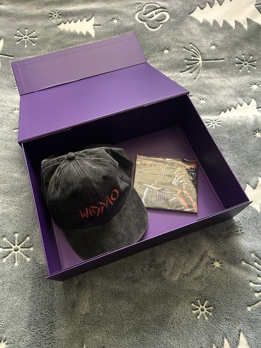 Guzior - Stacja Widmo Preorder (box z czapką)