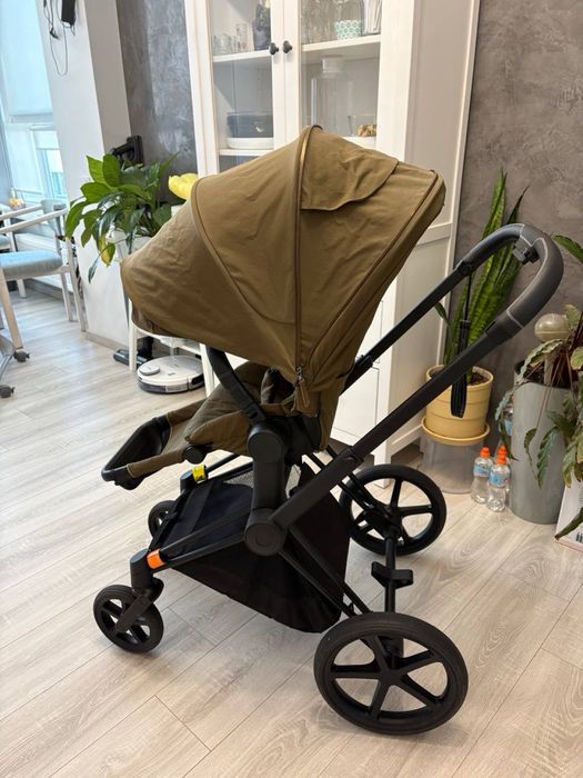 Cybex priam (шасі, люлька, прогулянка)