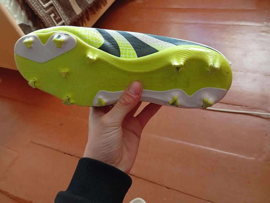 Бутси Adidas Predator 23,5 см