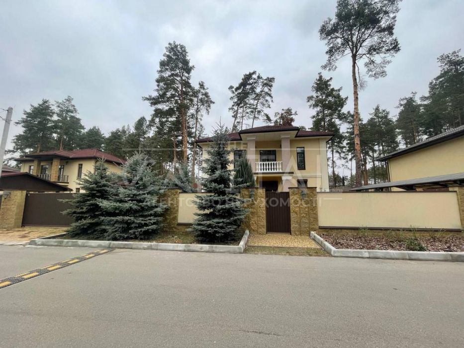 Продаж будинку в Лісовій Бучі  195м2 / 10 соток