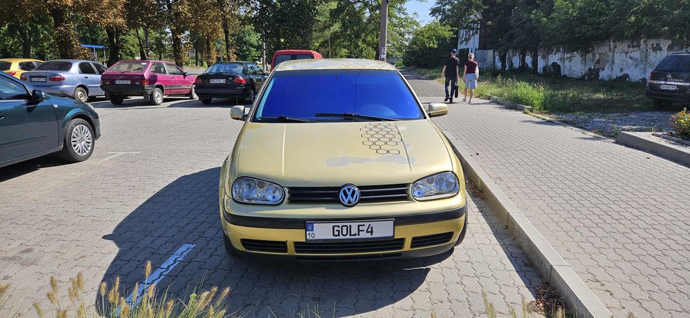 Продам гольф 4, обєм 1.4л.  3,500торг