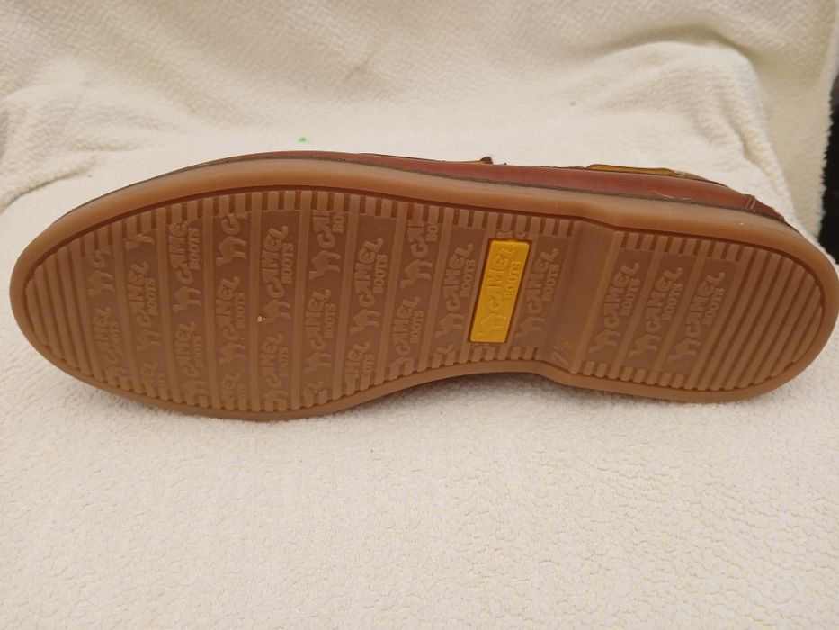 Oryginalnie męskie buty camel