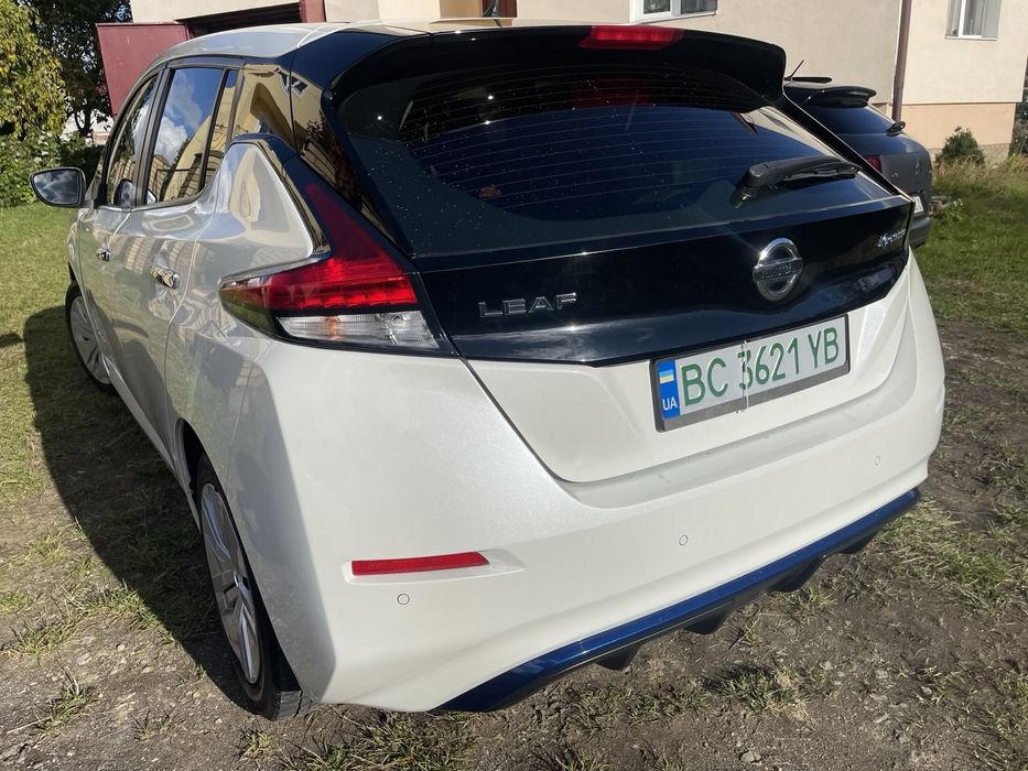 Nisan leaf 2018 40 KwH