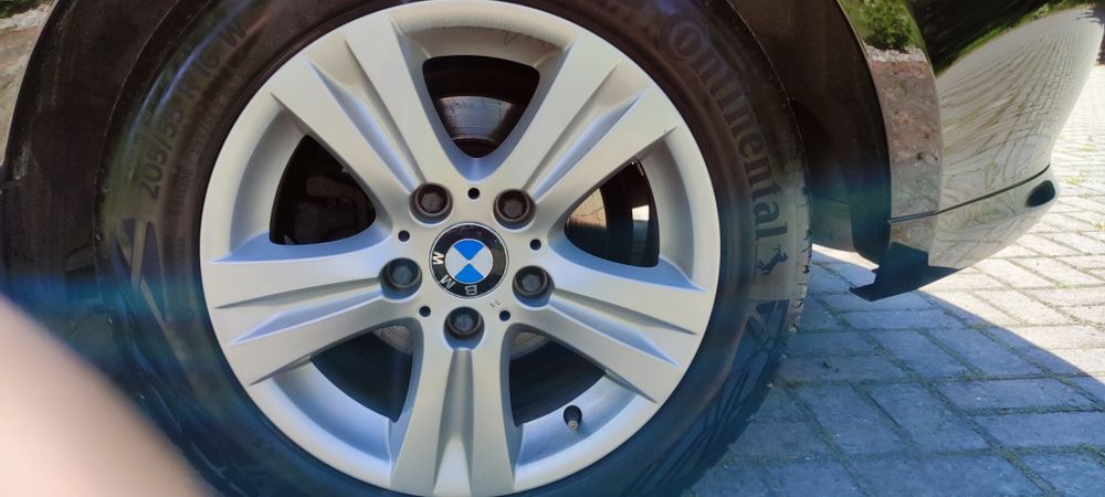 Sprzedam zadbane BMW e87 116i 2008 rok.