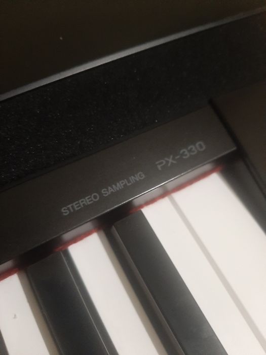Цифрове піаніно Casio Privia PX330