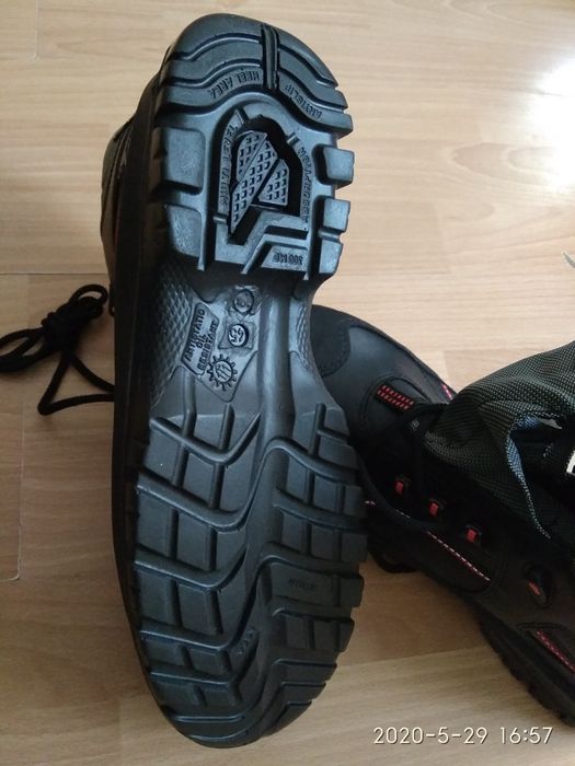 buty Aimont Shedar ,rozm.45 , nowe ,