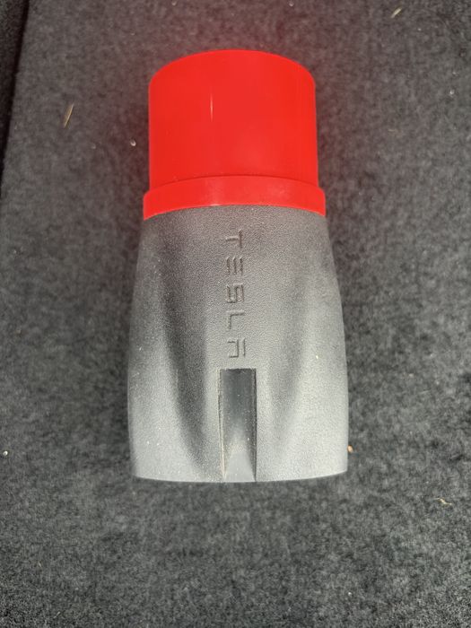 Adaptador Trifasico TESLA