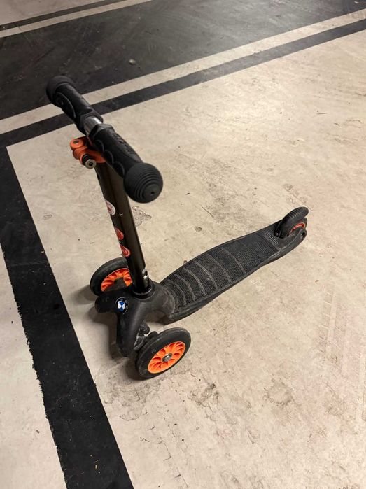 Trotinete BMW Micro Mini2Go 2em1 - assento + caixa - completa