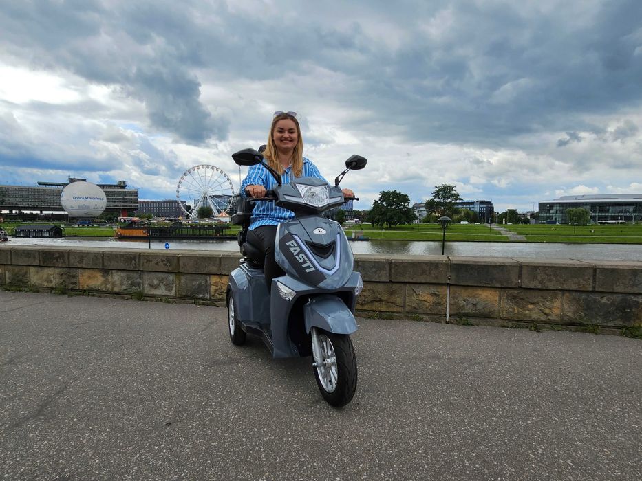 Skuter elektryczny Electroride Fasti 3 Max, szary