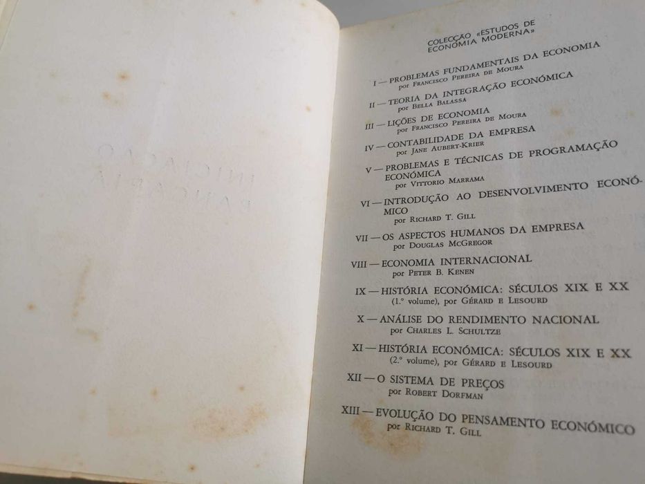 Iniciação Bancária - Emile Decoster