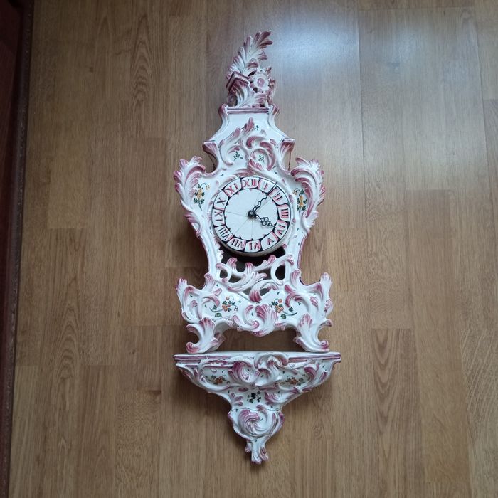 Stary zegar porcelanowy