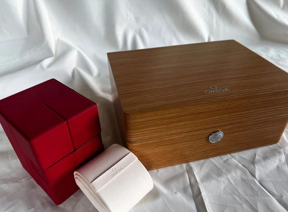 Nowe Drewniane Pudełko na Zegarek Box Szkatułka po Zegarku OMEGA Etui
