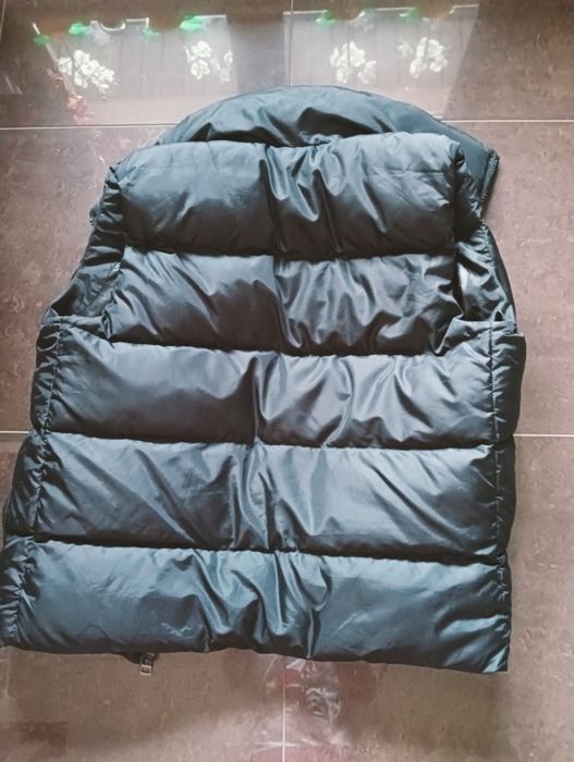 Bezrękawnik  Burberry London  roz S pasuję na M