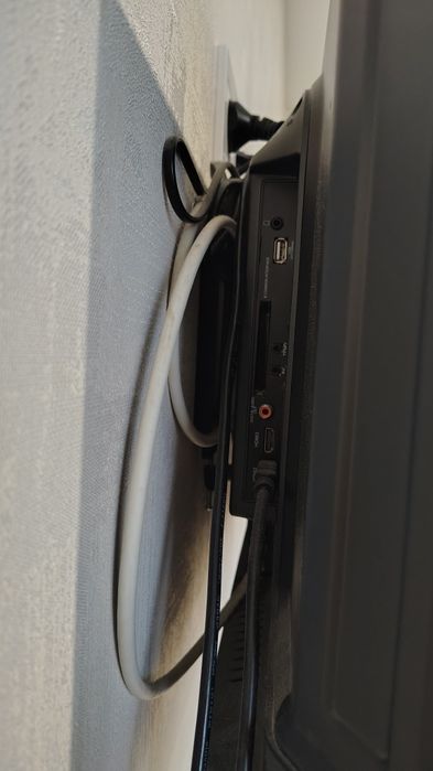 Продам телевізор bravis