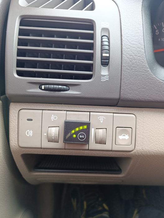 KIA Cerato 2.0 газ-бензин на кліматі