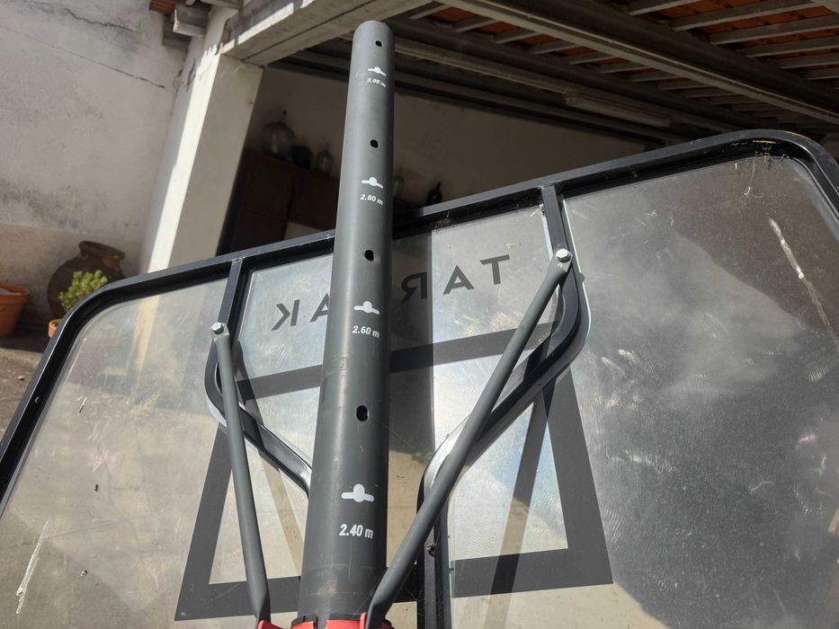 Cesto de Basquete Tarmak B100 - Altura ajustável