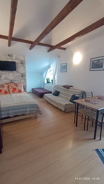 Pokoje z łazienką  i aneksem kuchennym blisko centrum i pkp