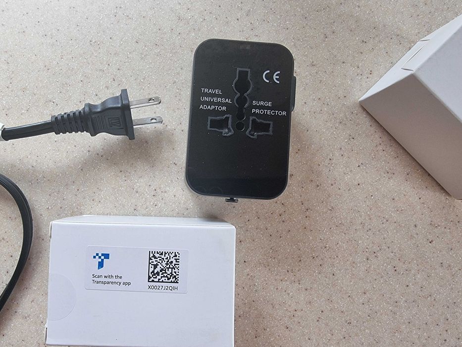 Перехідник адаптор 120/220в US-UK-EU