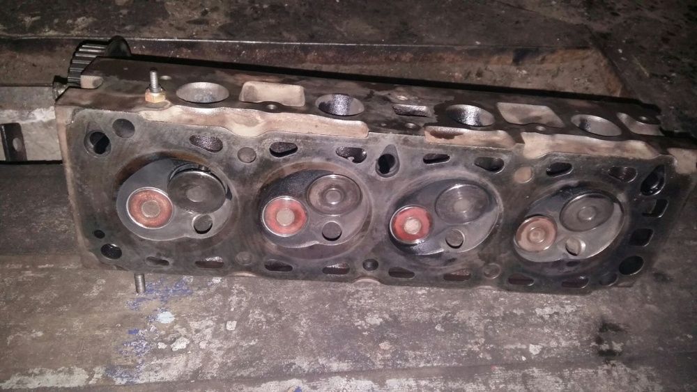 Головка блока цилиндров ОНС Ford Sierra Siera Scorpio mondeo focus gal