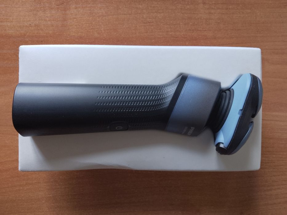Електробритва Philips 5000X