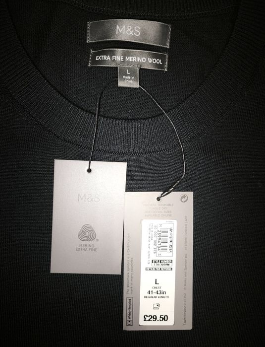 Нова шерстяна футболка M&S Extra fine merino wool, розмір L