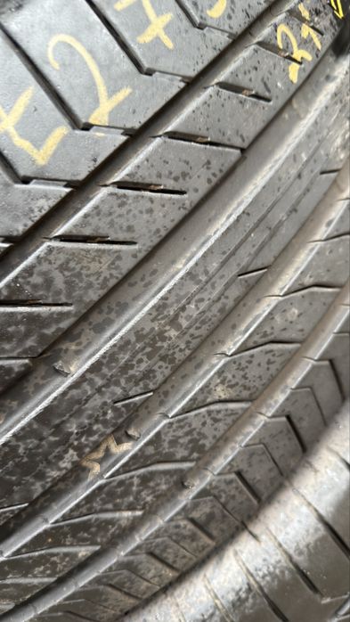 275/50/20Continental