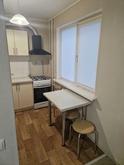 Аренда сдам 2х комнатную квартиру на П Поле/Алексееевке 5000 + ку