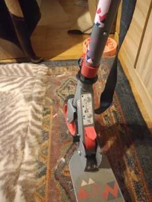 Hulajnoga dla dziewczynki Obciążenie do 100 kg