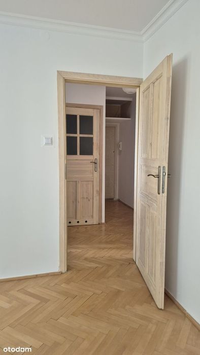 Ciepłe, dwupokojowe mieszkanie 46,8 m² z balkonem i dużą piwnicą
