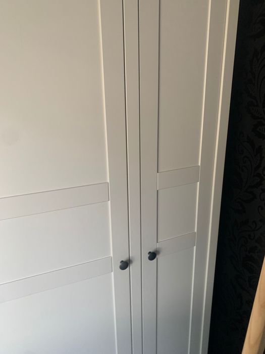 Szafa na ubrania biała ikea Hemnes