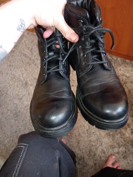 Buty czarne rozmiar 41