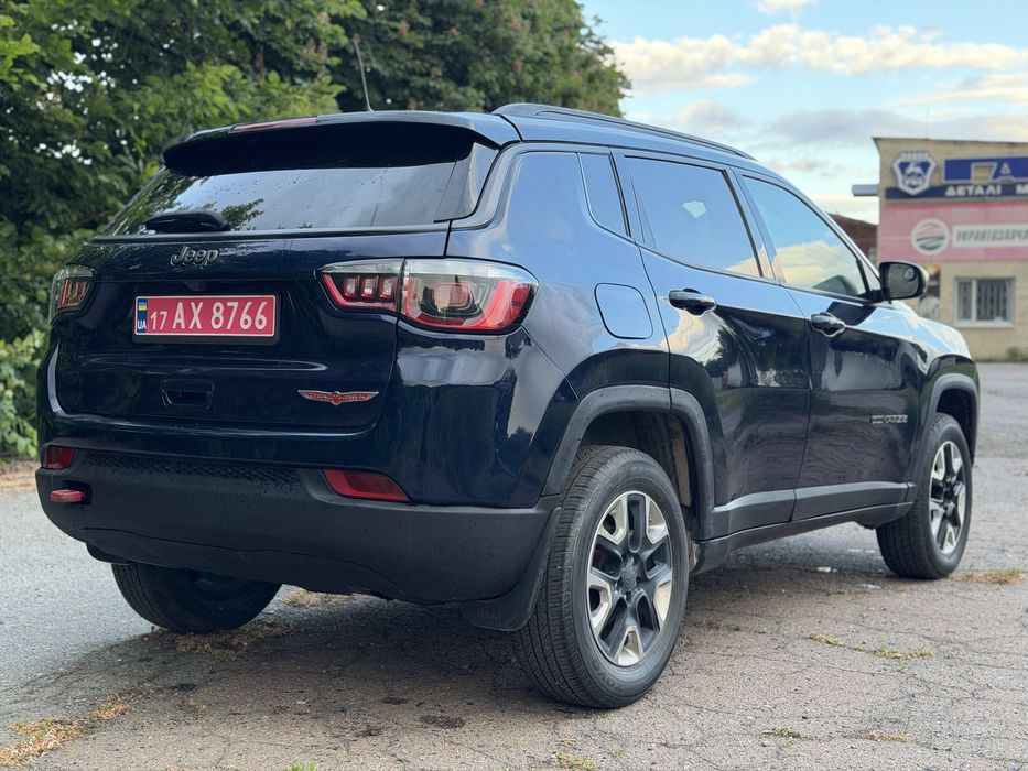 Продам Jeep Compass Trailhawk