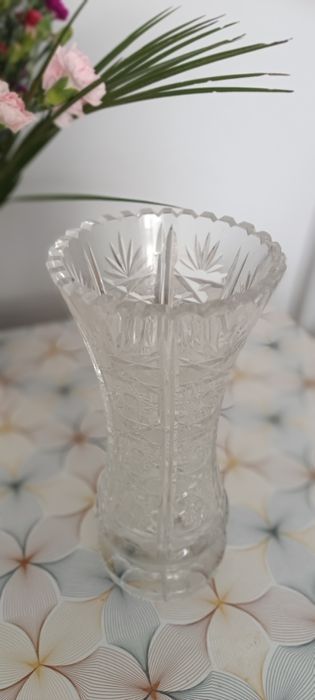 Kryształowy wazon