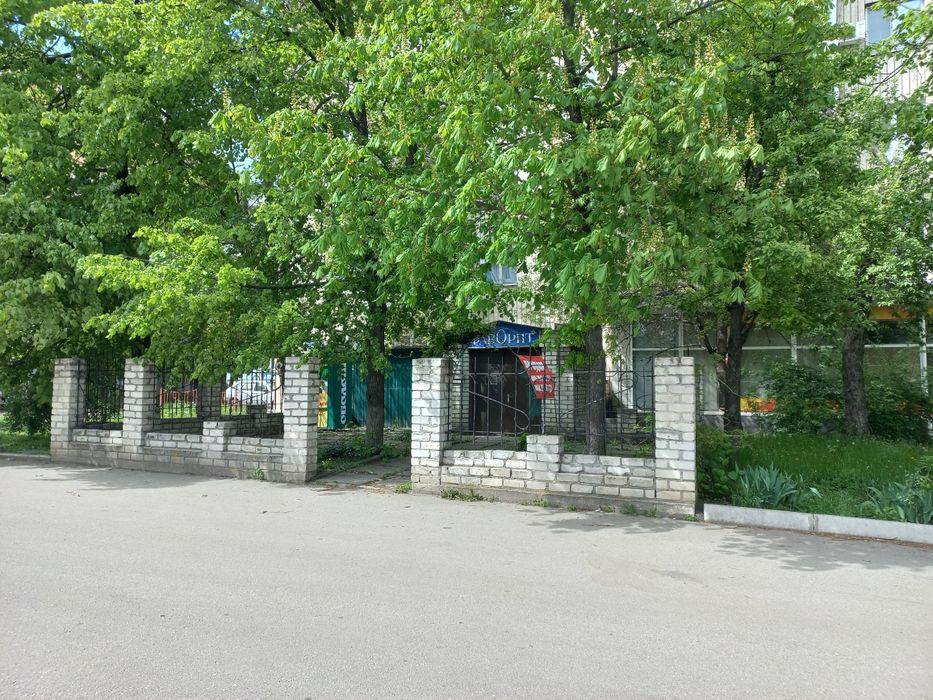 Фаворит у продажу, комерційне приміщення 260м², вул. Героїв-Рятувальни