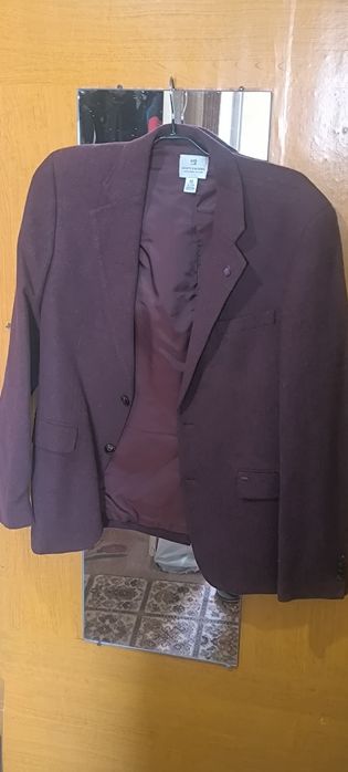 Піджак малиновий   розмір L
