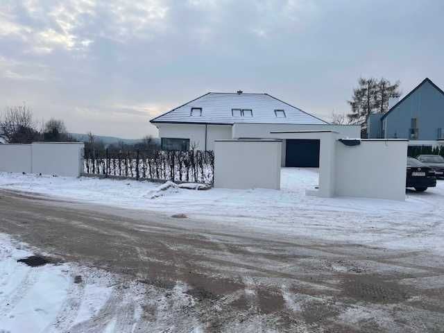 Roboty budowlane od fundamentów pod klucz