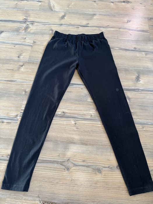 Czarne legginsy Destination 140 146