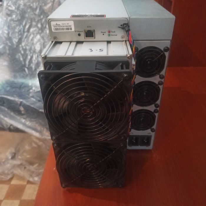 Asic-майнер Bitmain Antminer S19J Pro 104 Th/s