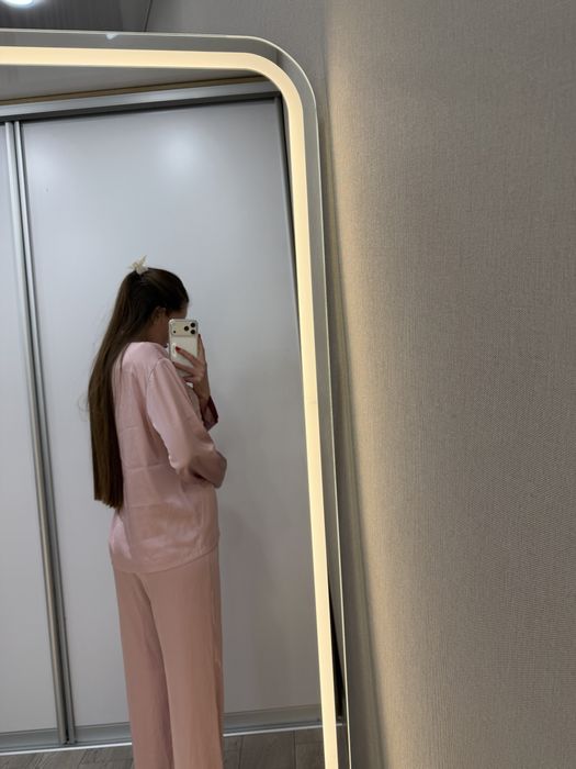 Жіноча шовкова піжама