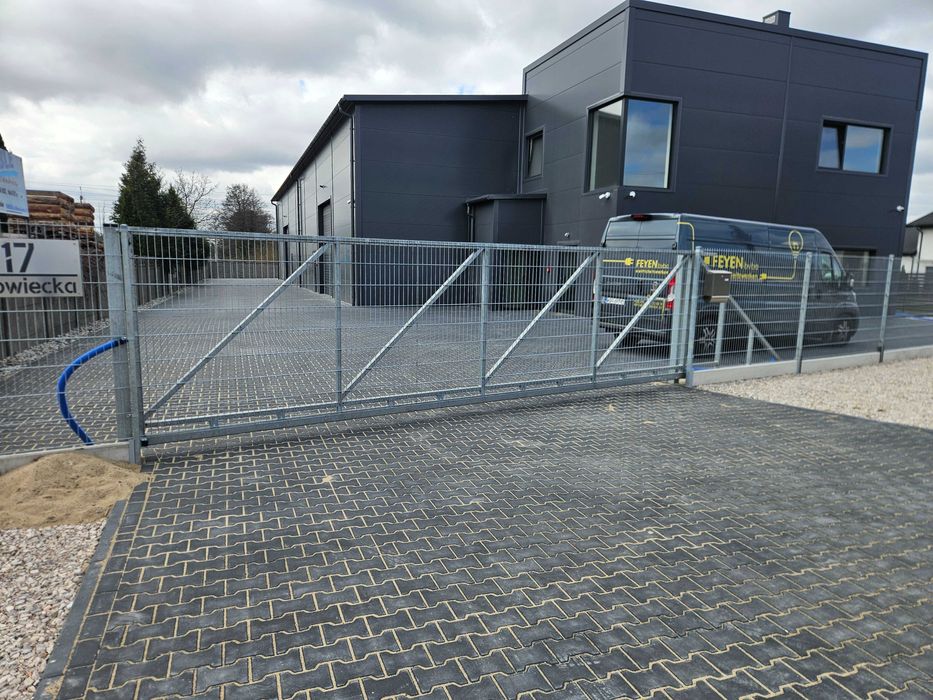 Hala magazynowa plus biuro Minsk Mazowiecki ,Dębe,Chrośla