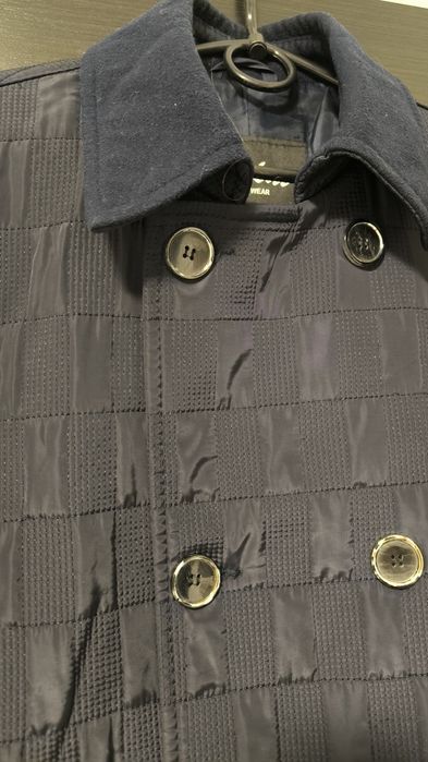 Безкоштовно чоловіча весняна куртка ділового стилю