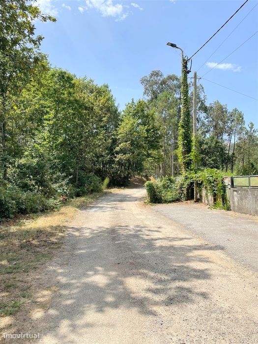 Terreno para Construção com Projeto Aprovado, localizado a beira da N2
