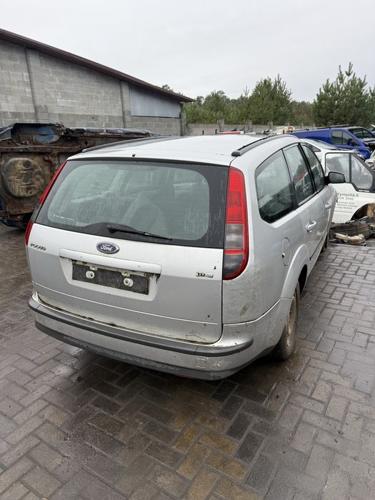 Запчастини Форд Фокус 2 авторозборка 1.6 1.8 2.0