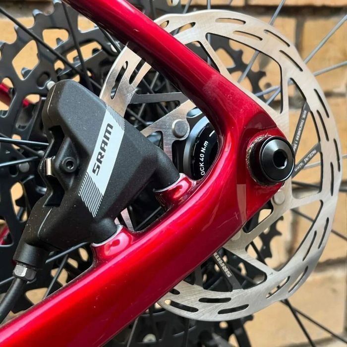 Rower Szosowy CARBON RAYMON RACERAY 8.0 Disc Rama XL 60Cm Sram Apex