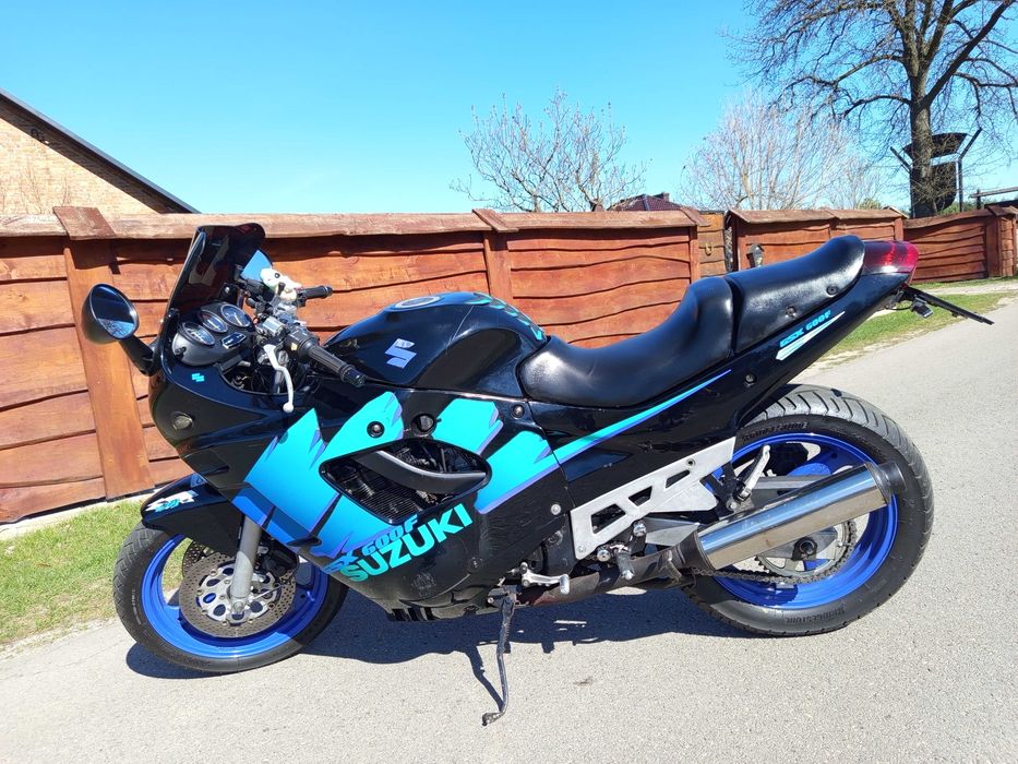 Motocykl Suzuki GSX 600fU