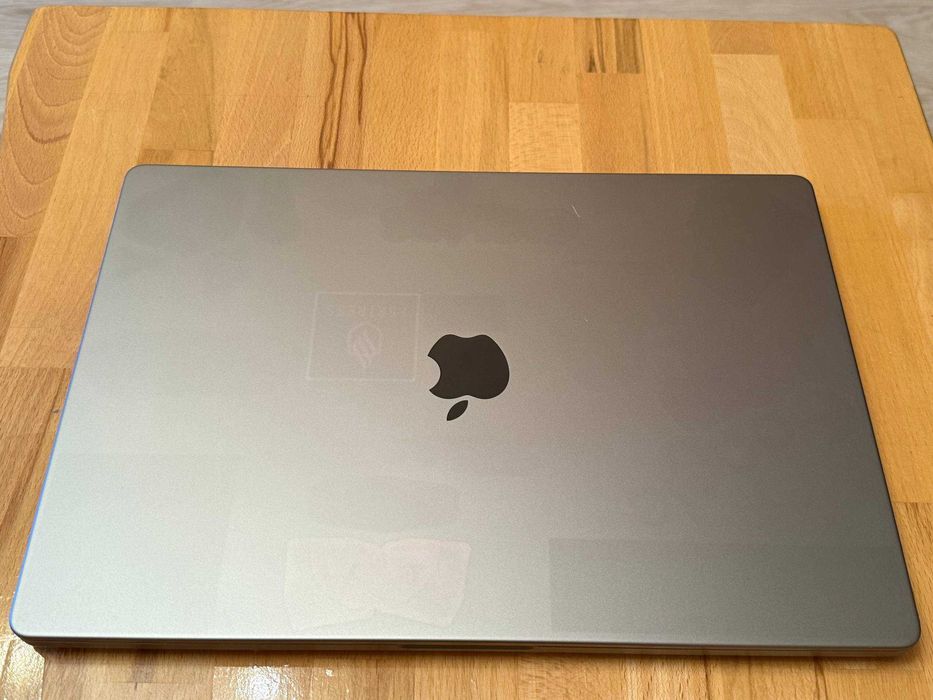 MacBook Pro 16 16/512GB M1 Pro 2021