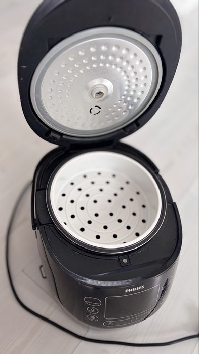Multicooker Philips (używany, bardzo dobry stan)