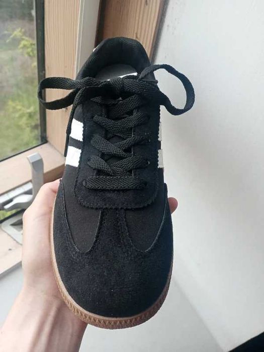 Czarne sneakersy damskie r.39